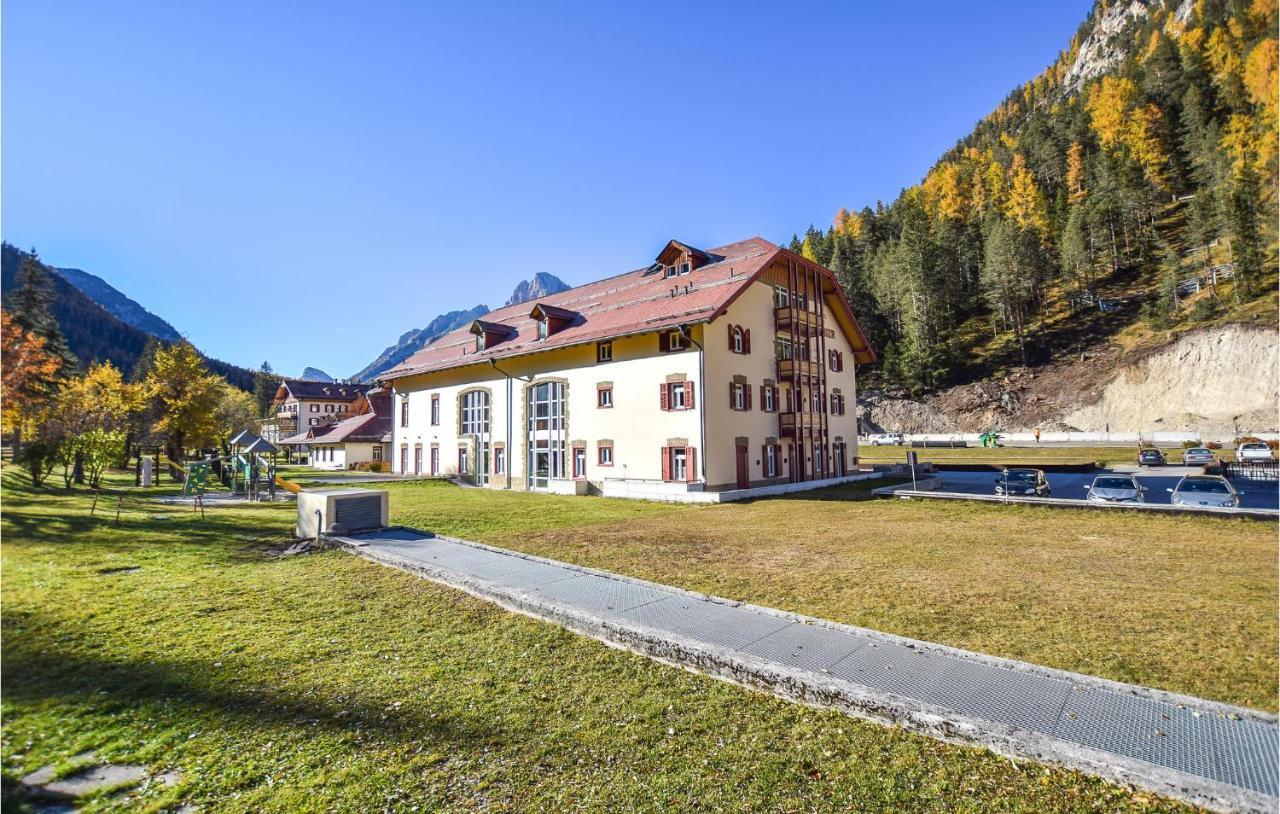 Cozy Apartment In Localita Carbonin With Kitchen Exterior foto